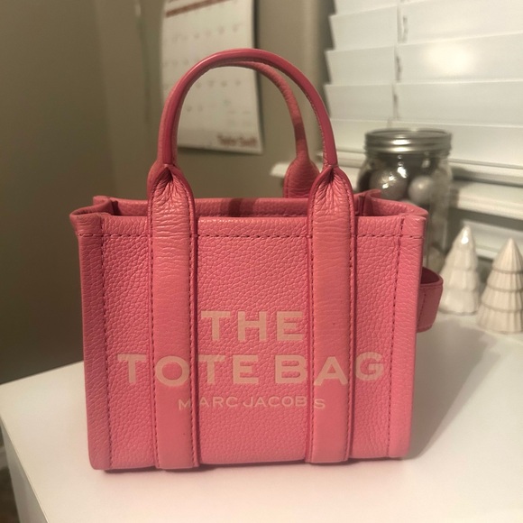 THE LEATHER SMALL TOTE BAG PINK